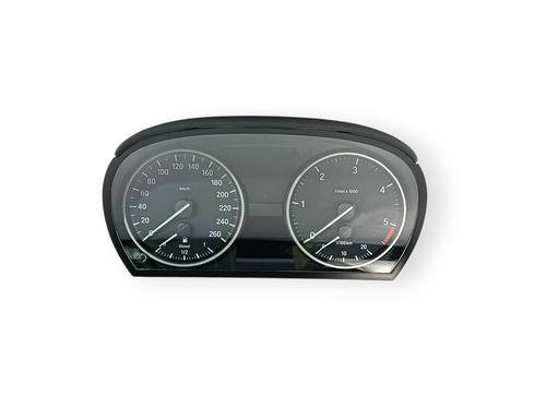 Used Instrument cluster BMW 3 (E90) 318 d (143 hp) 30794232