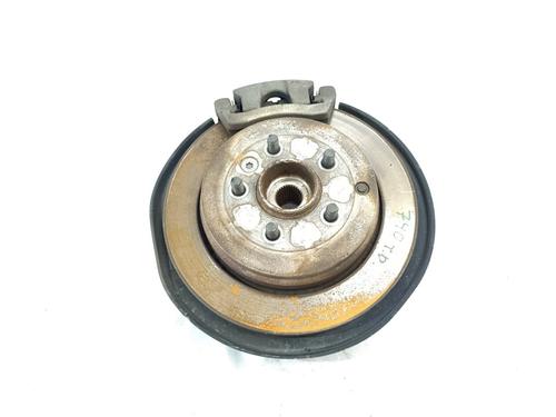 Used Left rear steering knuckle LAND ROVER DISCOVERY III (L319) 2.7 TD 4x4 (190 hp) 25709640