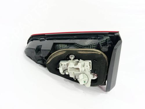 Left tailgate light VW TOURAN (5T1) | BP37513709C79 - Image 6