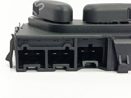 Switch MERCEDES-BENZ E-CLASS (W211) E 270 CDI (211.016) | BP39644947I30 - Image 4