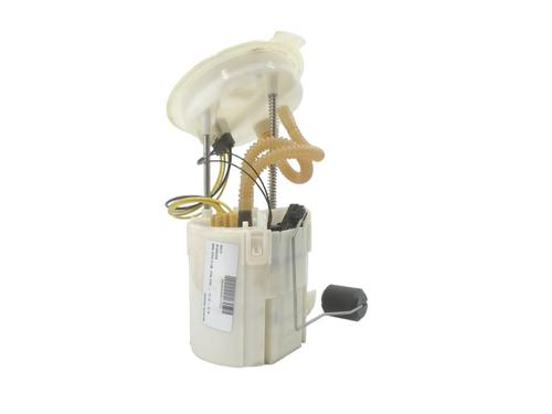 Used Fuel pump BMW 3 (F30, F80) 318 d (150 hp) 15871569