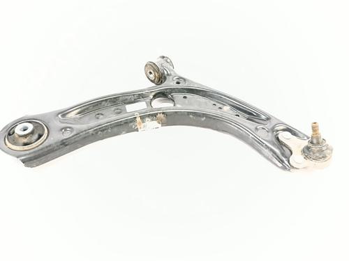 Used Right front suspension arm VW GOLF VII (5G1, BQ1, BE1, BE2) [2012-2021]  28050086