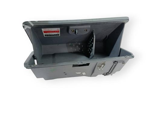 Boîte à gants CHEVROLET LACETTI (J200) 1.6 | BP30817225C95 