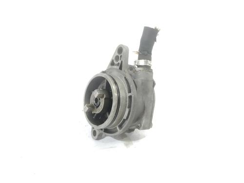 Used Vacuum pump BMW 3 (E46) 320 d (136 hp) 15874113