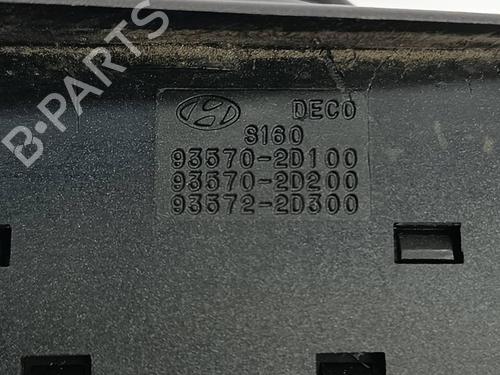 Left front window switch HYUNDAI ELANTRA III Saloon (XD) 2.0 CRDi | BP39929526I27 - Image 3