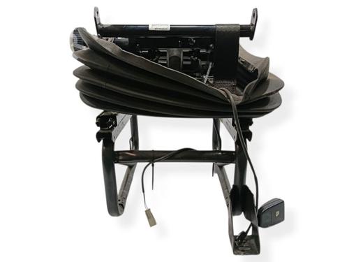 Left front seat IVECO DAILY IV Platform/Chassis 35C15 | BP38113983C15 - Image 3