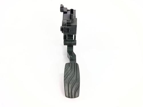 Used Pedal Pedal RENAULT MEGANE IV Hatchback (B9A/M/N_) 1.5 Blue dCi 115 (B9A6) (116 hp) 39650931 39650931