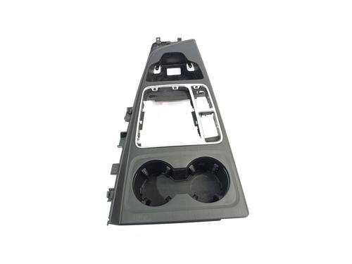Used Middle console AUDI A4 B9 (8W2, 8WC) [2015-2025]  22223597