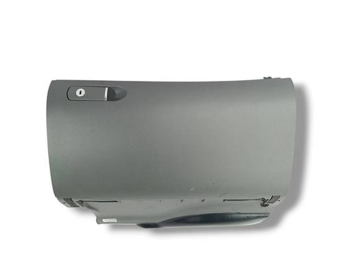 Used Glove box Glove box 39183698 39183698