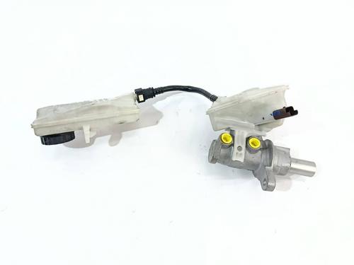 Used Brake master cylinder PEUGEOT 308 I (4A_, 4C_) [2007-2016]  30056386