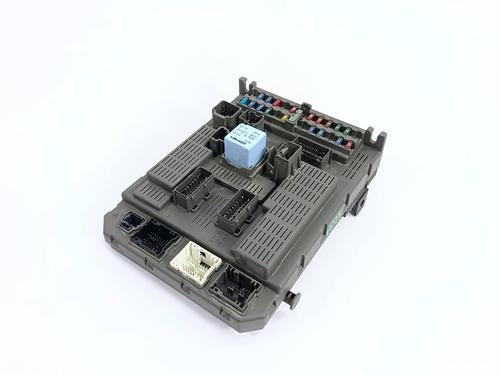 fuse-box-citroen-c5-i-dc_-2001-2002-2003-2004-2005-36469179 main image
