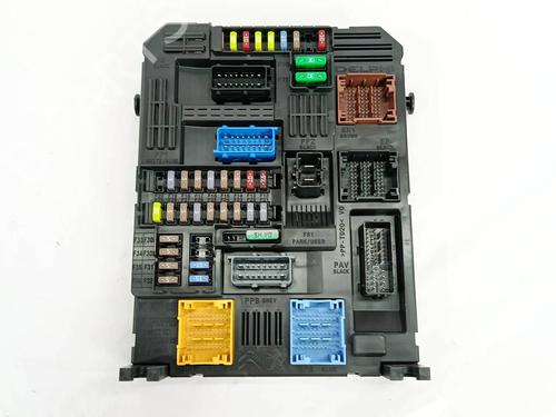 Fuse box CITROËN C4 CACTUS 1.5 BlueHDi 100 | BP39209935E1 - Image 2