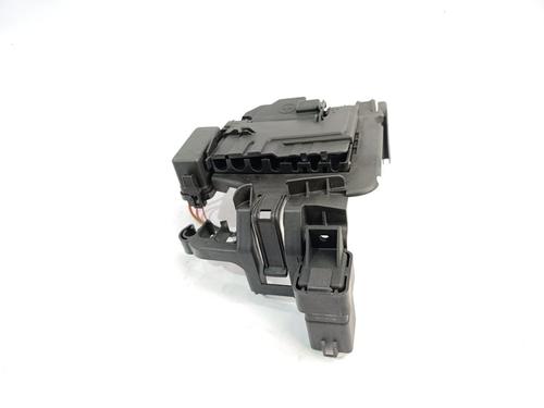 Fuse box SEAT IBIZA IV (6J5, 6P1)  | BP24631066E1 