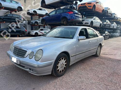 Recambios MERCEDES-BENZ E-CLASS (W210) E 280 (210.063) 4786653