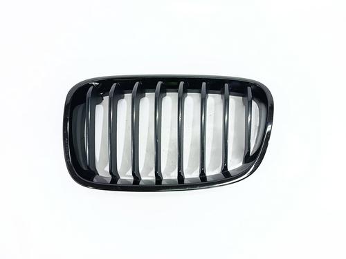 Grill BMW 1 (F20) 118 d (143 hp) 32009494