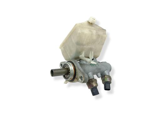 Used Brake master cylinder VOLVO XC90 I (275) D5 AWD (185 hp) 31083334