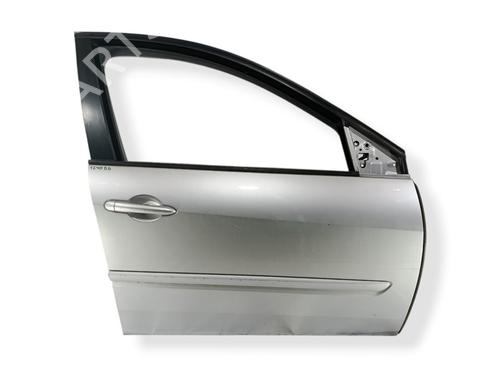 Used Right front door RENAULT LAGUNA III (BT0/1) [2007-2015]  32405132