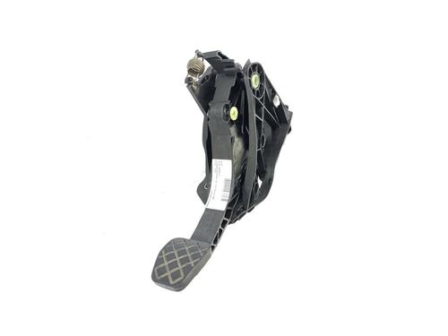 Used Clutch pedal VW PASSAT B8 (3G2, CB2) [2014-2025]  23188516