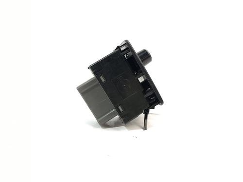 Switch NISSAN PATROL GR V Wagon (Y61)  | BP18129251I30