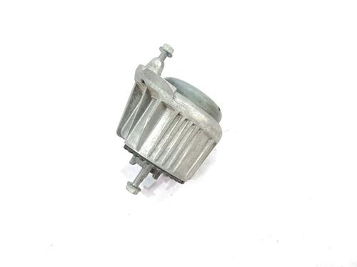 Used Engine mount MERCEDES-BENZ C-CLASS (W204) C 200 CDI (204.007, 204.006) (136 hp) 26384790