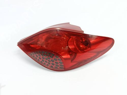 Used Right taillight Right taillight 36813035 36813035