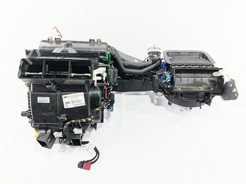Box di riscaldamento AUDI A4 B7 (8EC) 2.0 TDI 16V (140 hp) 30385731