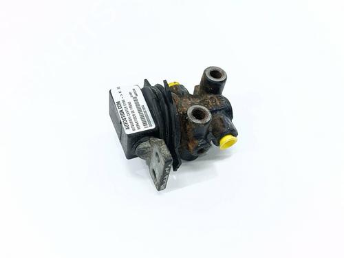 Used Brake master cylinder Brake master cylinder MITSUBISHI CANTER Platform/Chassis (FB_, FE_, FG_) [2001-2026] 33207814 33207814