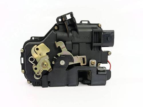 Front left lock AUDI A4 B6 (8E2) 1.9 TDI | BP39944219C98 - Image 2