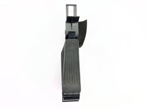 Pedal Pedal MERCEDES-BENZ E-CLASS (W211) E 270 CDI (211.016) (177 hp) 39690838 39690838