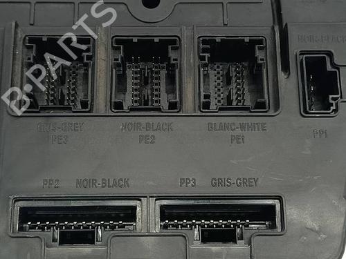 Fuse box RENAULT MEGANE II Saloon (LM0/1_) 1.9 dCi (LM0G, LM1G, LM2C) | BP39143317E1 - Image 3