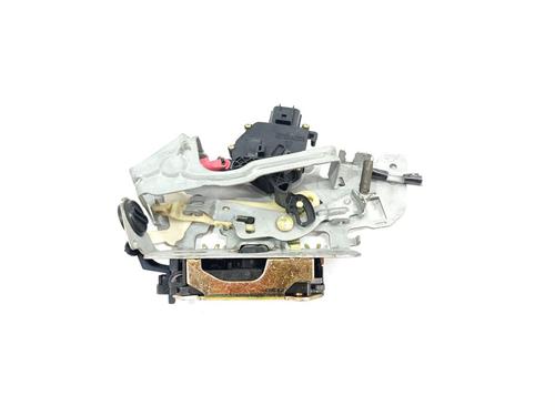 Used Rear left lock CHRYSLER VOYAGER IV (RG, RS) [1999-2008]  20852441