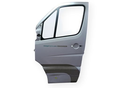 Used Left front door MERCEDES-BENZ SPRINTER 3-t Van (B906) [2006-2018]  30839708