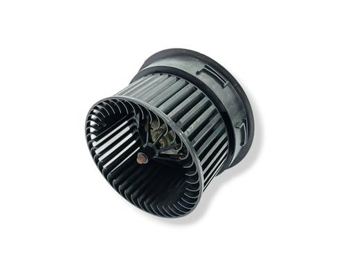 Used Heater blower motor Heater blower motor ALFA ROMEO GIULIETTA (940_) 1.6 JTDM (940FXD1A) (105 hp) 32849327 32849327