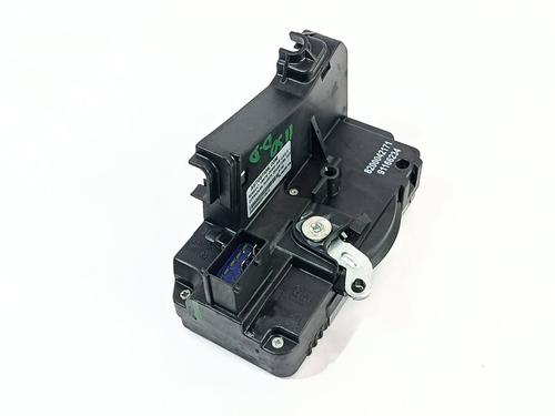 Front right lock RENAULT TRAFIC II Bus (JL) 2.0 dCi 90 (JL00, JL01, JL0H, JL0M, JL0P, JL0S) | BP28669698C97 