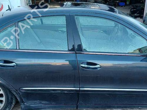 Right front door MERCEDES-BENZ E-CLASS (W211) E 320 CDI (211.026) | BP15862633C3 