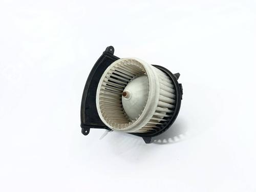 Used Heater blower motor RENAULT KANGOO / GRAND KANGOO II (KW0/1_) 1.5 dCi 70 (KW0V, KW0A) (68 hp) 31880015