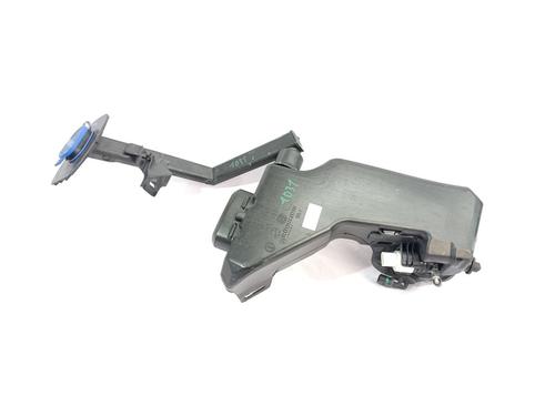 Used Windscreen washer tank MERCEDES-BENZ C-CLASS (W205) C 220 BlueTEC / d (205.002, 205.004) (170 hp) 24631162