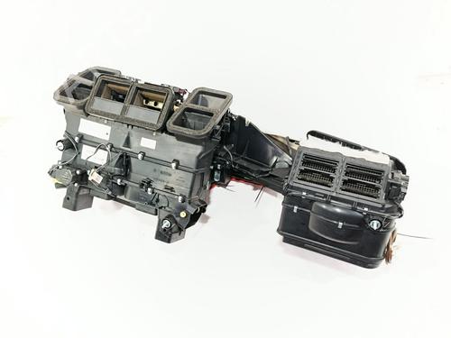 Used Heater matrix box MERCEDES-BENZ CLS (C219) [2004-2011]  28593021