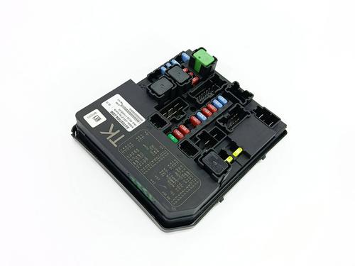 Used Fuse box Fuse box NISSAN JUKE (F15) [2010-2019] 32846979 32846979