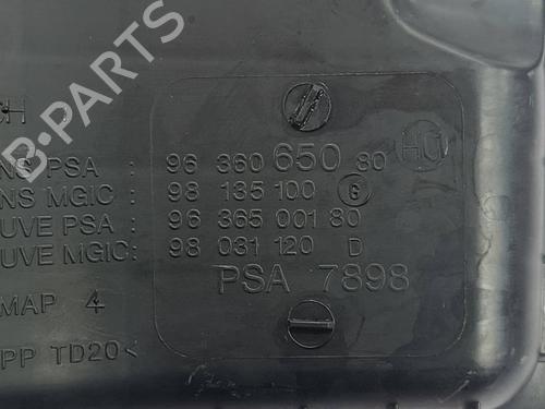 Air filter box CITROËN C5 I (DC_) 2.0 HDi (DCRHZB, DCRHZE) | BP36935130M87  - Image 6