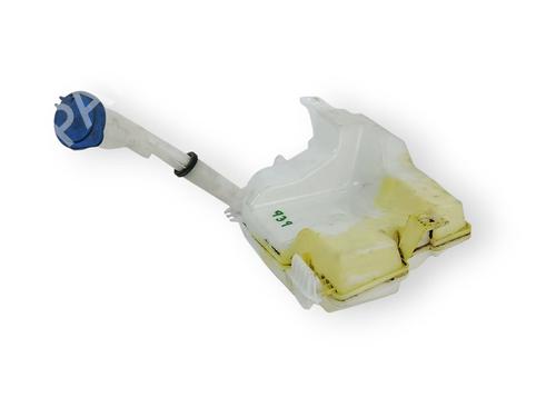 Used Windscreen washer tank FORD FOCUS III [2010-2020]  32658388