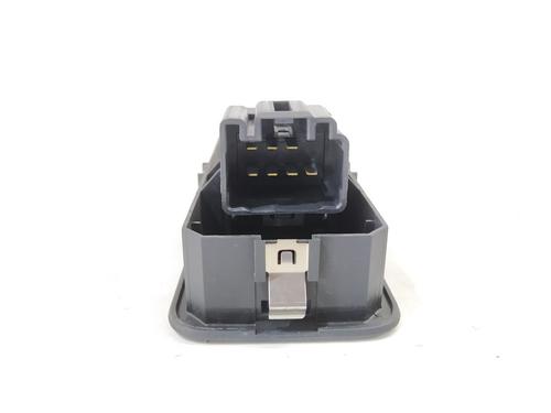 Left rear window switch LAND ROVER RANGE ROVER SPORT I (L320) 2.7 D 4x4 | BP15867638I29 