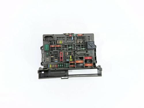 Used Fuse box Fuse box BMW 3 (E90) 320 d (177 hp) 34416307 34416307
