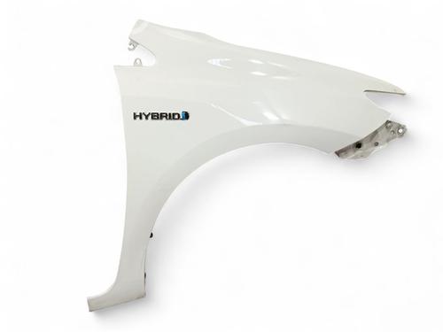 Used Right front fenders TOYOTA AURIS Estate (_E18_) 1.8 Hybrid (ZWE186_, ZWE186R, ZWE186H) (136 hp) 29625774
