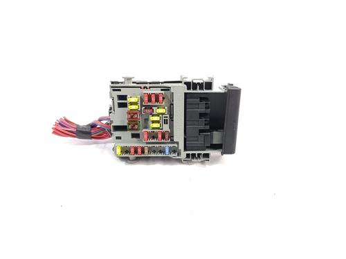 Used Fuse box OPEL ASTRA J (P10) [2009-2016]  21167094