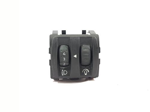 Used Headlight switch RENAULT MEGANE II (BM0/1_, CM0/1_) [2001-2012]  24336729