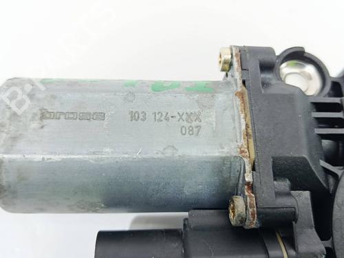 Left front window motor AUDI A4 B5 (8D2) | BP31862637E21