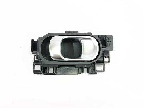 Used Front right interior door handle Front right interior door handle 39065921 39065921