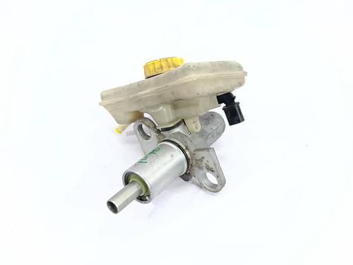 Used Brake master cylinder Brake master cylinder AUDI A4 B6 (8E2) 1.9 TDI (130 hp) 39944215 39944215