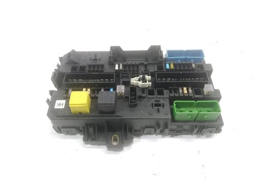 Used Fuse box OPEL ASTRA H (A04) [2004-2014]  15872332